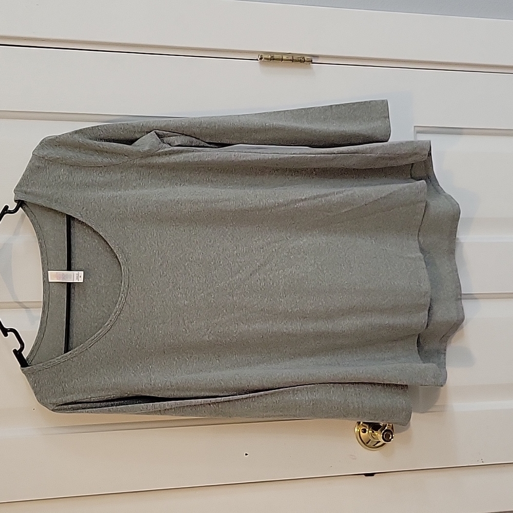 LulaRoe long sleeve top, size medium, gray